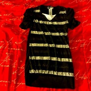 Girls size medium sparkly long shirt